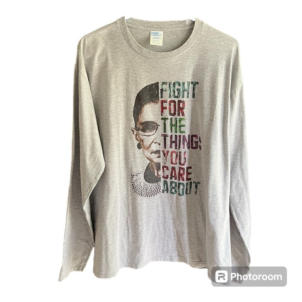 Women’s Ruth Bader Ginsburg Graphic Long Sleeve Tee Size XL